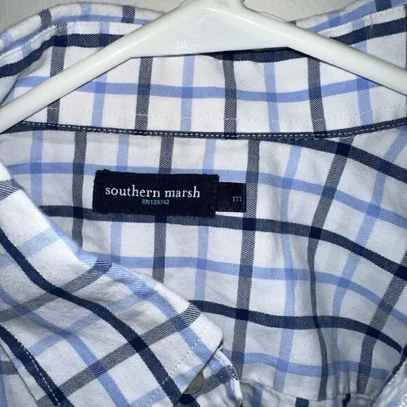 Southern Marsh Blue Button Down SIZE M - Picture 3 of 3